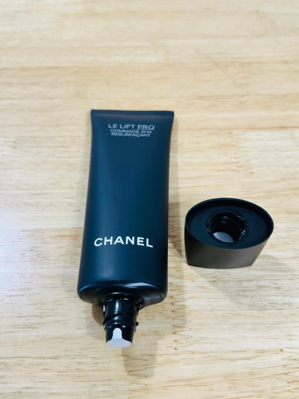 CHANEL Le Lift Pro Resurfacing AHA Peel 100ml / 3.4 oz